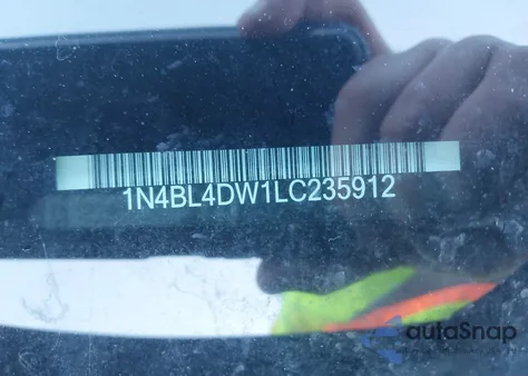 2020 Nissan Altima Sv Intelligent Awd from USA, damaged, VIN 1N4BL4DW1LC235912